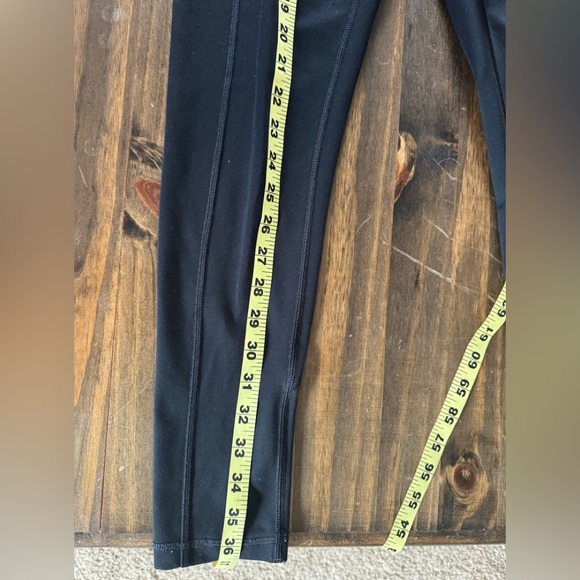 Victoria’s Secret leggings - Picture 4 of 5